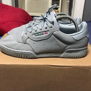 Yeezy powerphase